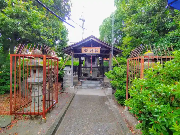 龍神社(川間町)のその他建物