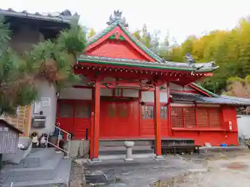 弘法院(豊田稲荷)の本殿・本堂