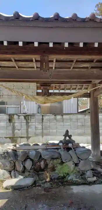 總宮神社の手水舎