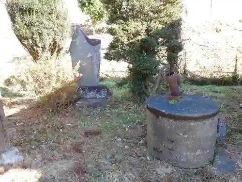 阿和須神社の{uncategorized: "未分類", other: "その他", undefined: "問題あり", building: "その他建物", grave: "お墓", sacred_gate: "鳥居", guardian: "狛犬", statue: "像", buddha: "仏像", history: "歴史", nature: "自然", garden: "庭園", animal: "動物", pagoda: "塔", temizu: "手水舎", mountain_gate: "山門・神門", sanctuary: "本殿・本堂", subordinate: "末社・摂社", art: "芸術", scenery: "景色", jizo: "地蔵", ema: "絵馬", goshuin: "御朱印", omikuji: "おみくじ", items: "授与品その他", amulet: "お守り", goshuincho: "御朱印帳", eats: "食事", festival: "お祭り", votive_dance: "神楽", shichigosan: "七五三参", wedding: "結婚式", experience: "体験その他", initially: "初詣", around: "周辺", anti_infection: "感染症対策"}