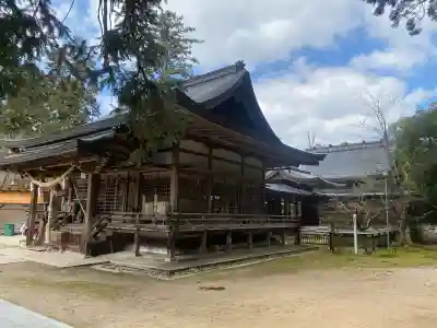 出石神社の{uncategorized: "未分類", other: "その他", undefined: "問題あり", building: "その他建物", grave: "お墓", sacred_gate: "鳥居", guardian: "狛犬", statue: "像", buddha: "仏像", history: "歴史", nature: "自然", garden: "庭園", animal: "動物", pagoda: "塔", temizu: "手水舎", mountain_gate: "山門・神門", sanctuary: "本殿・本堂", subordinate: "末社・摂社", art: "芸術", scenery: "景色", jizo: "地蔵", ema: "絵馬", goshuin: "御朱印", omikuji: "おみくじ", items: "授与品その他", amulet: "お守り", goshuincho: "御朱印帳", eats: "食事", festival: "お祭り", votive_dance: "神楽", shichigosan: "七五三参", wedding: "結婚式", experience: "体験その他", initially: "初詣", around: "周辺", anti_infection: "感染症対策"}