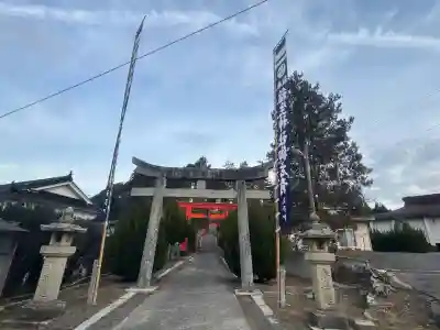 久井稲生神社の{uncategorized: "未分類", other: "その他", undefined: "問題あり", building: "その他建物", grave: "お墓", sacred_gate: "鳥居", guardian: "狛犬", statue: "像", buddha: "仏像", history: "歴史", nature: "自然", garden: "庭園", animal: "動物", pagoda: "塔", temizu: "手水舎", mountain_gate: "山門・神門", sanctuary: "本殿・本堂", subordinate: "末社・摂社", art: "芸術", scenery: "景色", jizo: "地蔵", ema: "絵馬", goshuin: "御朱印", omikuji: "おみくじ", items: "授与品その他", amulet: "お守り", goshuincho: "御朱印帳", eats: "食事", festival: "お祭り", votive_dance: "神楽", shichigosan: "七五三参", wedding: "結婚式", experience: "体験その他", initially: "初詣", around: "周辺", anti_infection: "感染症対策"}