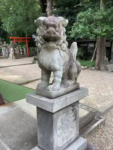 羊神社の狛犬