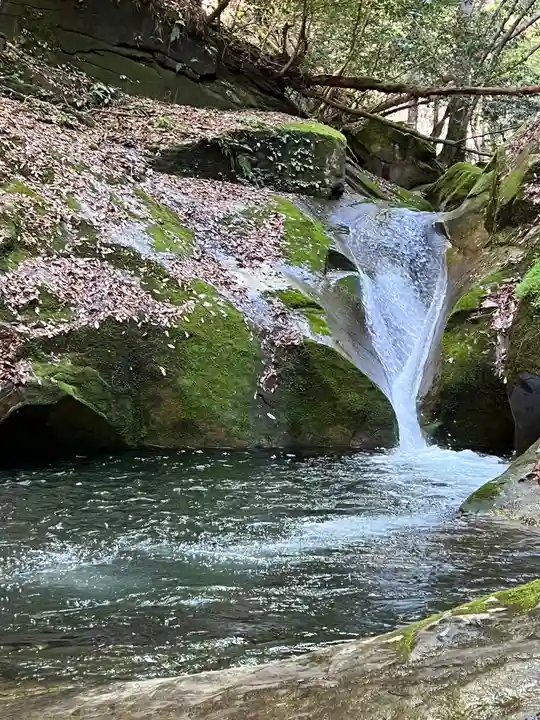 龍鎮神社(奈良県)