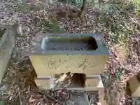 苗鹿神社の手水舎