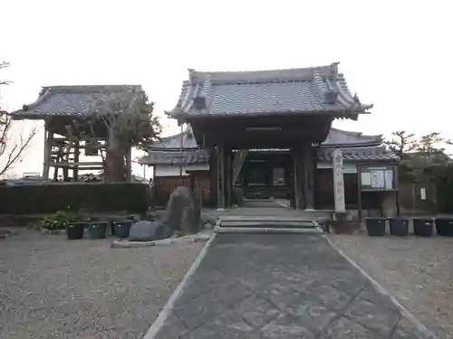 荘厳寺の山門・神門