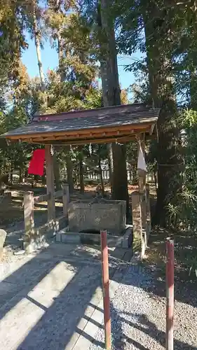三軒地稲荷神社の手水舎