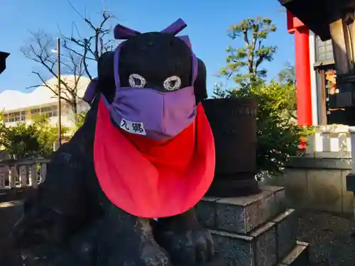 元郷氷川神社の狛犬