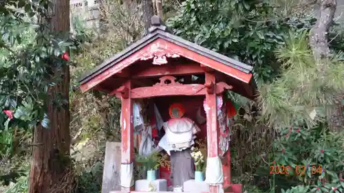 岩殿寺の地蔵