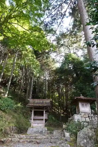 大原寺勝林院の末社