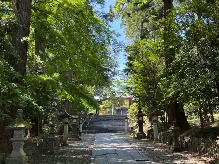 志波彦神社・鹽竈神社の{uncategorized: "未分類", other: "その他", undefined: "問題あり", building: "その他建物", grave: "お墓", sacred_gate: "鳥居", guardian: "狛犬", statue: "像", buddha: "仏像", history: "歴史", nature: "自然", garden: "庭園", animal: "動物", pagoda: "塔", temizu: "手水舎", mountain_gate: "山門・神門", sanctuary: "本殿・本堂", subordinate: "末社・摂社", art: "芸術", scenery: "景色", jizo: "地蔵", ema: "絵馬", goshuin: "御朱印", omikuji: "おみくじ", items: "授与品その他", amulet: "お守り", goshuincho: "御朱印帳", eats: "食事", festival: "お祭り", votive_dance: "神楽", shichigosan: "七五三参", wedding: "結婚式", experience: "体験その他", initially: "初詣", around: "周辺", anti_infection: "感染症対策"}