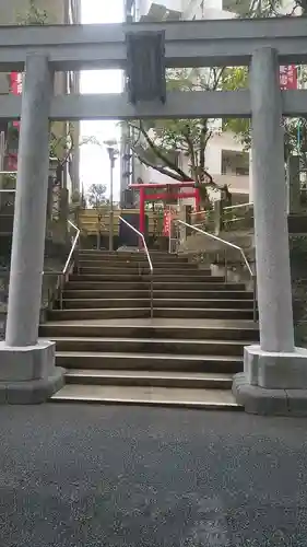 妻戀神社の鳥居