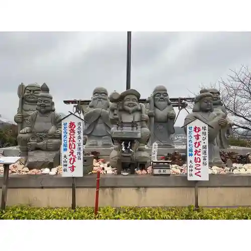 大山神社（自転車神社・耳明神社）の像