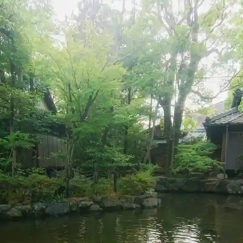 貴船神明社の庭園