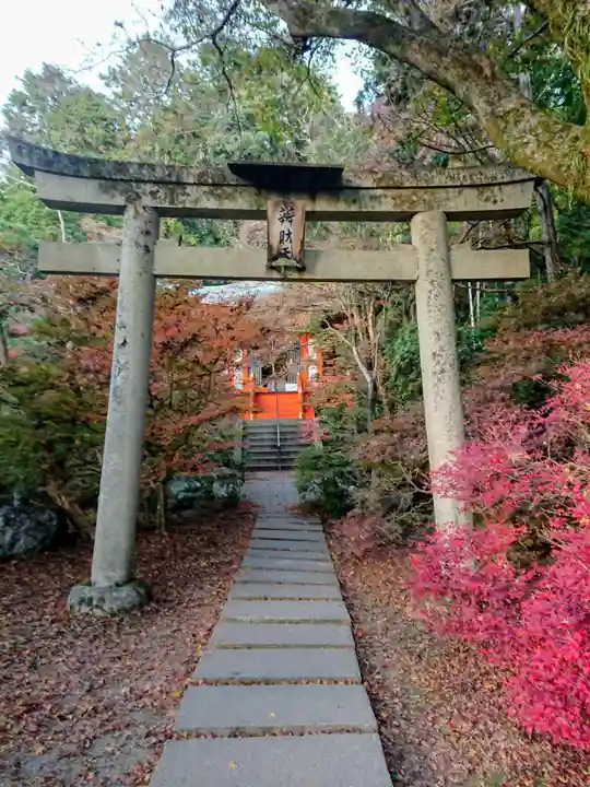 毘沙門堂門跡の鳥居