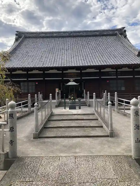 照源寺の本殿・本堂