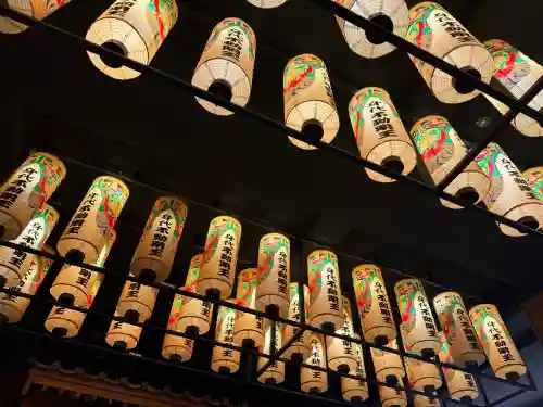 万松寺の{uncategorized: "未分類", other: "その他", undefined: "問題あり", building: "その他建物", grave: "お墓", sacred_gate: "鳥居", guardian: "狛犬", statue: "像", buddha: "仏像", history: "歴史", nature: "自然", garden: "庭園", animal: "動物", pagoda: "塔", temizu: "手水舎", mountain_gate: "山門・神門", sanctuary: "本殿・本堂", subordinate: "末社・摂社", art: "芸術", scenery: "景色", jizo: "地蔵", ema: "絵馬", goshuin: "御朱印", omikuji: "おみくじ", items: "授与品その他", amulet: "お守り", goshuincho: "御朱印帳", eats: "食事", festival: "お祭り", votive_dance: "神楽", shichigosan: "七五三参", wedding: "結婚式", experience: "体験その他", initially: "初詣", around: "周辺", anti_infection: "感染症対策"}