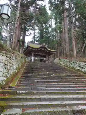 大神山神社奥宮の山門・神門