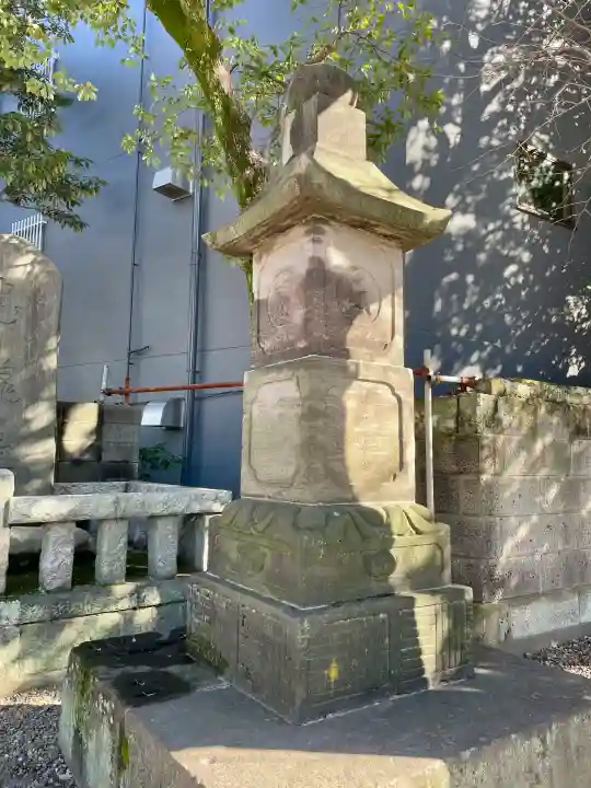 観音寺の{uncategorized: "未分類", other: "その他", undefined: "問題あり", building: "その他建物", grave: "お墓", sacred_gate: "鳥居", guardian: "狛犬", statue: "像", buddha: "仏像", history: "歴史", nature: "自然", garden: "庭園", animal: "動物", pagoda: "塔", temizu: "手水舎", mountain_gate: "山門・神門", sanctuary: "本殿・本堂", subordinate: "末社・摂社", art: "芸術", scenery: "景色", jizo: "地蔵", ema: "絵馬", goshuin: "御朱印", omikuji: "おみくじ", items: "授与品その他", amulet: "お守り", goshuincho: "御朱印帳", eats: "食事", festival: "お祭り", votive_dance: "神楽", shichigosan: "七五三参", wedding: "結婚式", experience: "体験その他", initially: "初詣", around: "周辺", anti_infection: "感染症対策"}