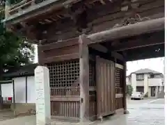 魚吹八幡神社の山門