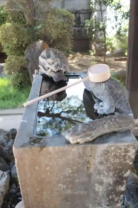 神崎寺(開運水戸不動尊)の手水舎