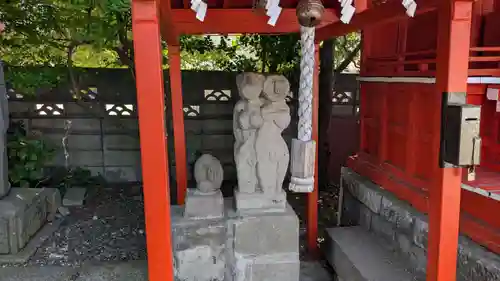 函館厳島神社の像