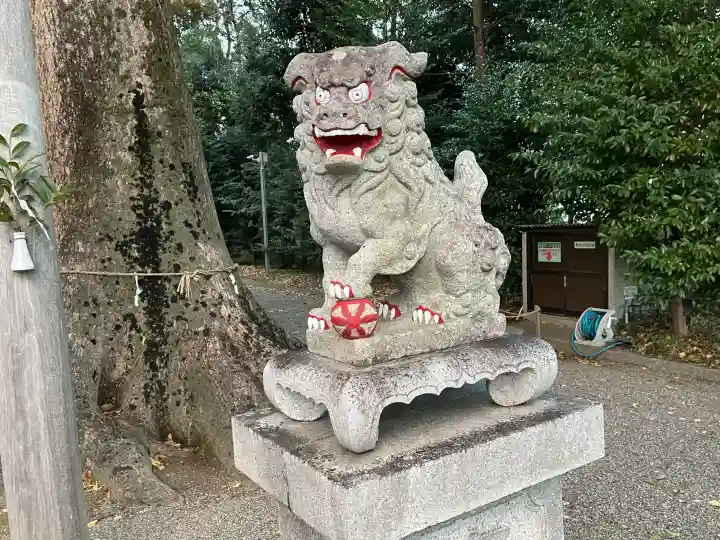 箕曲神社の{uncategorized: "未分類", other: "その他", undefined: "問題あり", building: "その他建物", grave: "お墓", sacred_gate: "鳥居", guardian: "狛犬", statue: "像", buddha: "仏像", history: "歴史", nature: "自然", garden: "庭園", animal: "動物", pagoda: "塔", temizu: "手水舎", mountain_gate: "山門・神門", sanctuary: "本殿・本堂", subordinate: "末社・摂社", art: "芸術", scenery: "景色", jizo: "地蔵", ema: "絵馬", goshuin: "御朱印", omikuji: "おみくじ", items: "授与品その他", amulet: "お守り", goshuincho: "御朱印帳", eats: "食事", festival: "お祭り", votive_dance: "神楽", shichigosan: "七五三参", wedding: "結婚式", experience: "体験その他", initially: "初詣", around: "周辺", anti_infection: "感染症対策"}