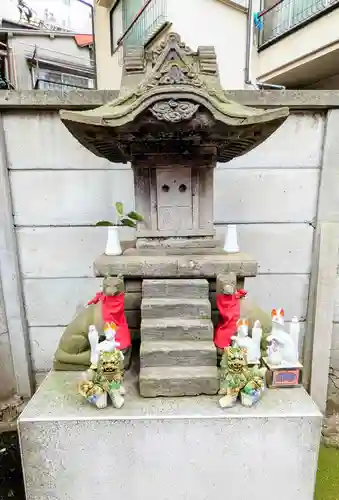 高円寺氷川神社の末社・摂社