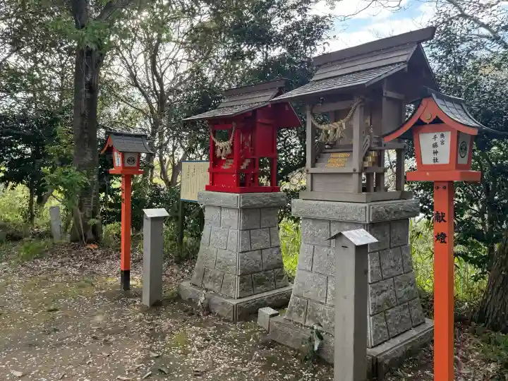 尾張猿田彦神社 奥宮の{uncategorized: "未分類", other: "その他", undefined: "問題あり", building: "その他建物", grave: "お墓", sacred_gate: "鳥居", guardian: "狛犬", statue: "像", buddha: "仏像", history: "歴史", nature: "自然", garden: "庭園", animal: "動物", pagoda: "塔", temizu: "手水舎", mountain_gate: "山門・神門", sanctuary: "本殿・本堂", subordinate: "末社・摂社", art: "芸術", scenery: "景色", jizo: "地蔵", ema: "絵馬", goshuin: "御朱印", omikuji: "おみくじ", items: "授与品その他", amulet: "お守り", goshuincho: "御朱印帳", eats: "食事", festival: "お祭り", votive_dance: "神楽", shichigosan: "七五三参", wedding: "結婚式", experience: "体験その他", initially: "初詣", around: "周辺", anti_infection: "感染症対策"}