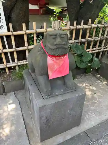 市谷亀岡八幡宮の狛犬