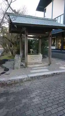 祖霊社の手水舎