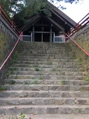 高島稲荷神社の本殿・本堂