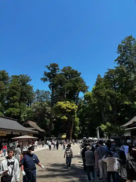 鹿島神宮の{uncategorized: "未分類", other: "その他", undefined: "問題あり", building: "その他建物", grave: "お墓", sacred_gate: "鳥居", guardian: "狛犬", statue: "像", buddha: "仏像", history: "歴史", nature: "自然", garden: "庭園", animal: "動物", pagoda: "塔", temizu: "手水舎", mountain_gate: "山門・神門", sanctuary: "本殿・本堂", subordinate: "末社・摂社", art: "芸術", scenery: "景色", jizo: "地蔵", ema: "絵馬", goshuin: "御朱印", omikuji: "おみくじ", items: "授与品その他", amulet: "お守り", goshuincho: "御朱印帳", eats: "食事", festival: "お祭り", votive_dance: "神楽", shichigosan: "七五三参", wedding: "結婚式", experience: "体験その他", initially: "初詣", around: "周辺", anti_infection: "感染症対策"}
