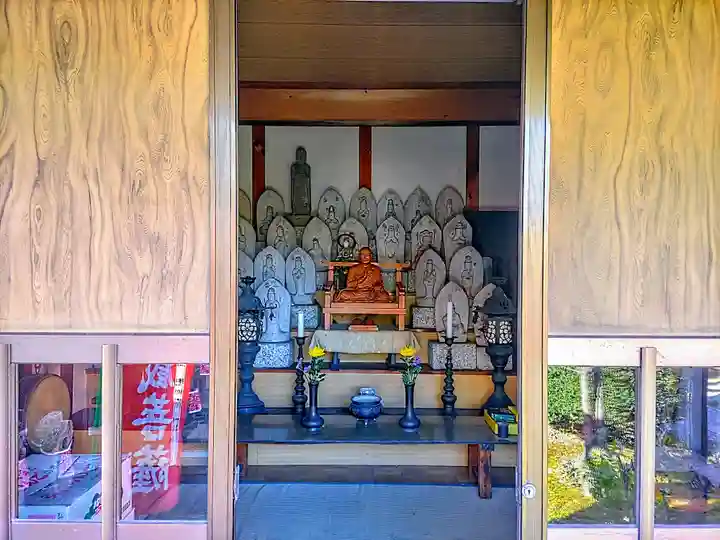 徳岩寺の末社・摂社