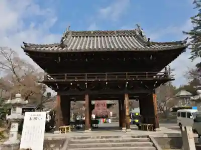 八事山 興正寺の山門・神門