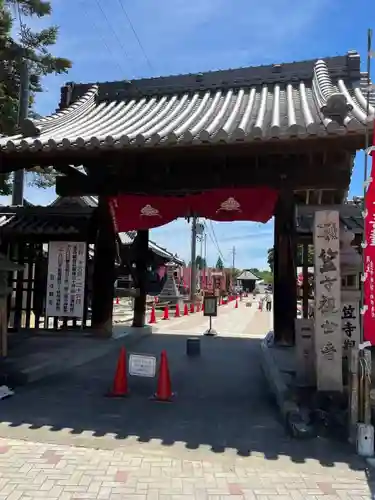 笠覆寺 (笠寺観音)の山門・神門