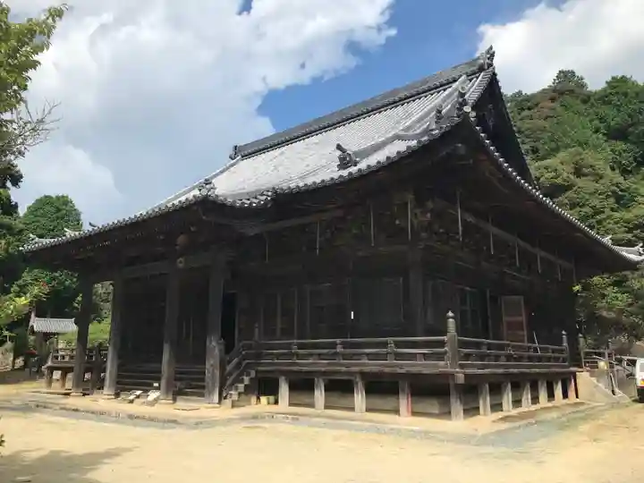 随願寺の本殿・本堂