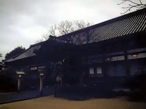 誉田八幡宮の本殿・本堂