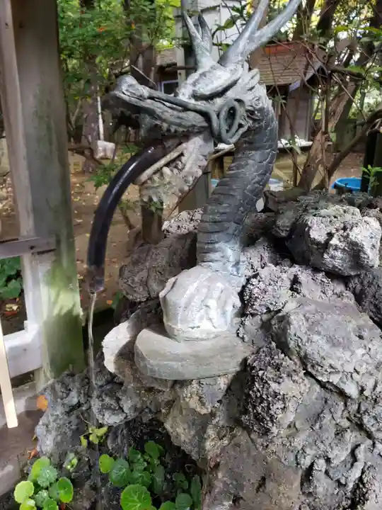 厳嶋神社の手水舎