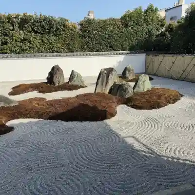 光清寺の{uncategorized: "未分類", other: "その他", undefined: "問題あり", building: "その他建物", grave: "お墓", sacred_gate: "鳥居", guardian: "狛犬", statue: "像", buddha: "仏像", history: "歴史", nature: "自然", garden: "庭園", animal: "動物", pagoda: "塔", temizu: "手水舎", mountain_gate: "山門・神門", sanctuary: "本殿・本堂", subordinate: "末社・摂社", art: "芸術", scenery: "景色", jizo: "地蔵", ema: "絵馬", goshuin: "御朱印", omikuji: "おみくじ", items: "授与品その他", amulet: "お守り", goshuincho: "御朱印帳", eats: "食事", festival: "お祭り", votive_dance: "神楽", shichigosan: "七五三参", wedding: "結婚式", experience: "体験その他", initially: "初詣", around: "周辺", anti_infection: "感染症対策"}