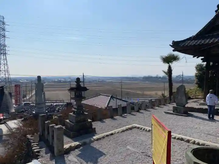 埼玉厄除け開運大師・龍泉寺(切り絵御朱印発祥の寺)の景色