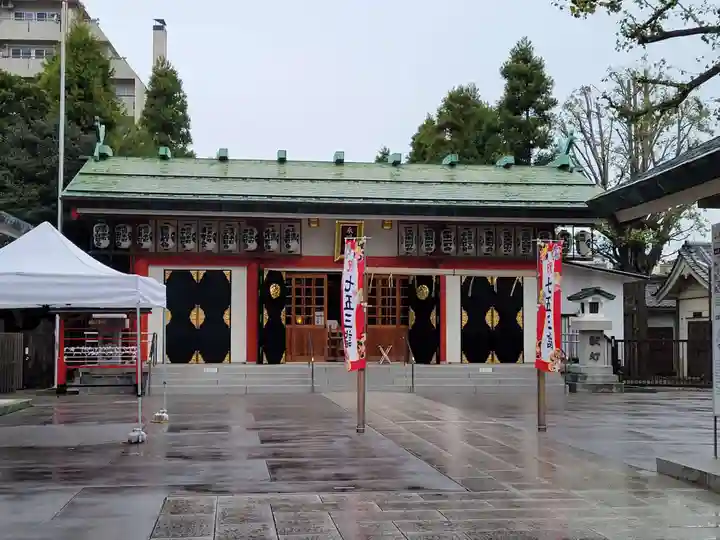 池袋氷川神社の本殿・本堂