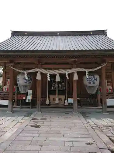 三柱神社の本殿