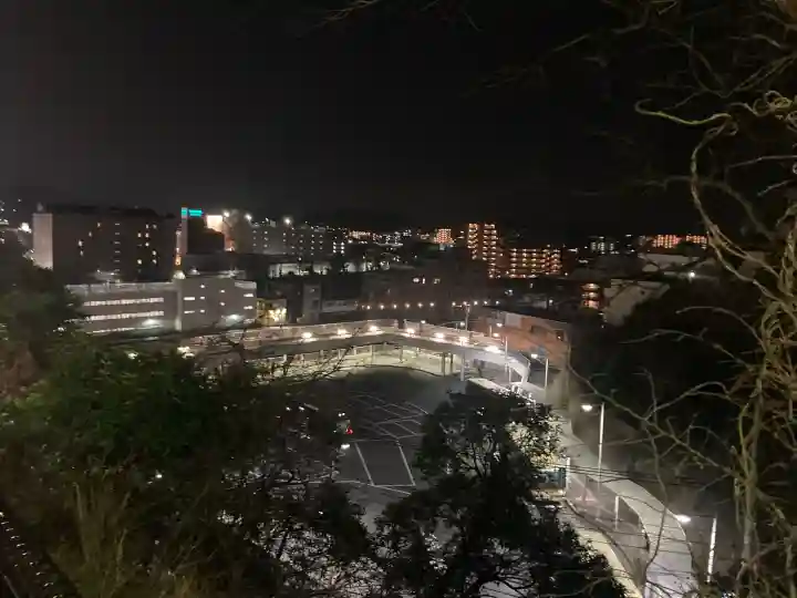 大船観音寺の{uncategorized: "未分類", other: "その他", undefined: "問題あり", building: "その他建物", grave: "お墓", sacred_gate: "鳥居", guardian: "狛犬", statue: "像", buddha: "仏像", history: "歴史", nature: "自然", garden: "庭園", animal: "動物", pagoda: "塔", temizu: "手水舎", mountain_gate: "山門・神門", sanctuary: "本殿・本堂", subordinate: "末社・摂社", art: "芸術", scenery: "景色", jizo: "地蔵", ema: "絵馬", goshuin: "御朱印", omikuji: "おみくじ", items: "授与品その他", amulet: "お守り", goshuincho: "御朱印帳", eats: "食事", festival: "お祭り", votive_dance: "神楽", shichigosan: "七五三参", wedding: "結婚式", experience: "体験その他", initially: "初詣", around: "周辺", anti_infection: "感染症対策"}