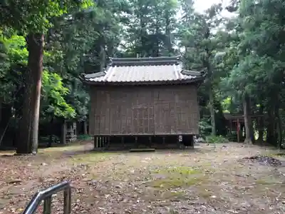新鞍神社の本殿・本堂