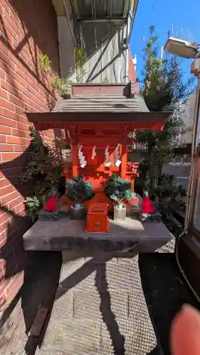 町田稲荷の{uncategorized: "未分類", other: "その他", undefined: "問題あり", building: "その他建物", grave: "お墓", sacred_gate: "鳥居", guardian: "狛犬", statue: "像", buddha: "仏像", history: "歴史", nature: "自然", garden: "庭園", animal: "動物", pagoda: "塔", temizu: "手水舎", mountain_gate: "山門・神門", sanctuary: "本殿・本堂", subordinate: "末社・摂社", art: "芸術", scenery: "景色", jizo: "地蔵", ema: "絵馬", goshuin: "御朱印", omikuji: "おみくじ", items: "授与品その他", amulet: "お守り", goshuincho: "御朱印帳", eats: "食事", festival: "お祭り", votive_dance: "神楽", shichigosan: "七五三参", wedding: "結婚式", experience: "体験その他", initially: "初詣", around: "周辺", anti_infection: "感染症対策"}