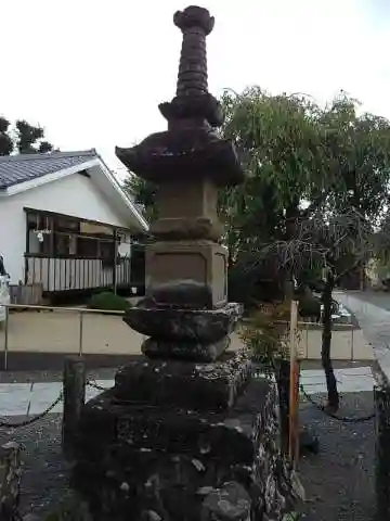 西蓮寺の塔