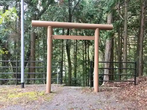 國王神社の鳥居