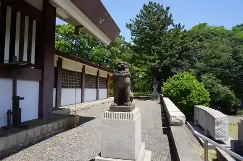 千葉縣護國神社の狛犬