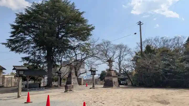 子鍬倉神社の庭園